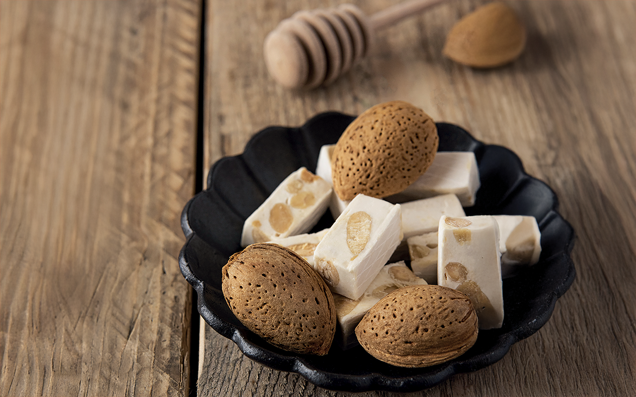 IGP Nougat de Mont&eacute;limar &copy;Chabert et Guillot
