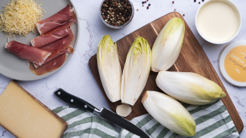 Endives de pleine terre Label Rouge, AOP Comté, IGP Cancoillotte, IGP Jambon de Bayonne © O. Russeil