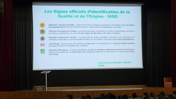 Photographie prise lors de l'événement de sensibilisation aux SIQO organisé au Lycée du Valentin dans la Drôme.