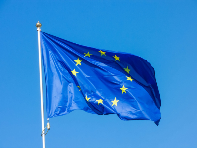 Drapeau de l'Union européenne ©Alexey Larionov sur Unsplash